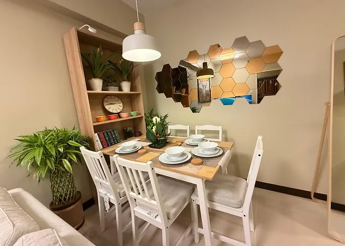 Aesthetic Cozy Modern Aparthotel 4*